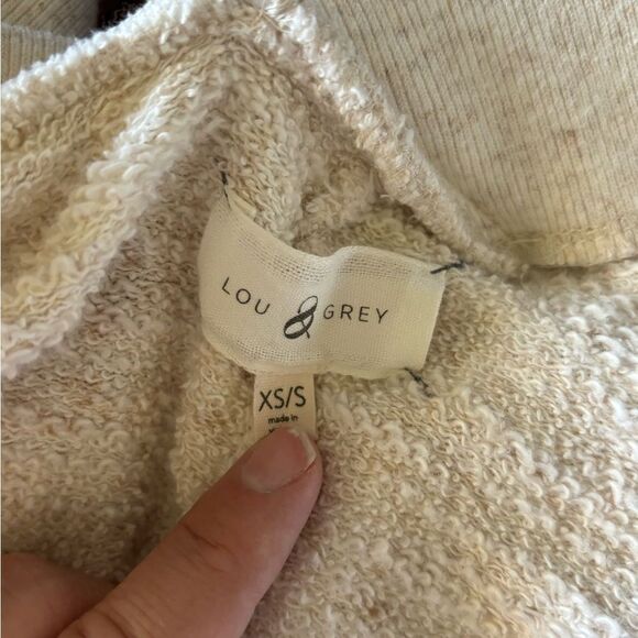 Lou & Grey long sleeve oversized deep v neck sweatshirt size XS/S - Picture 2 of 8